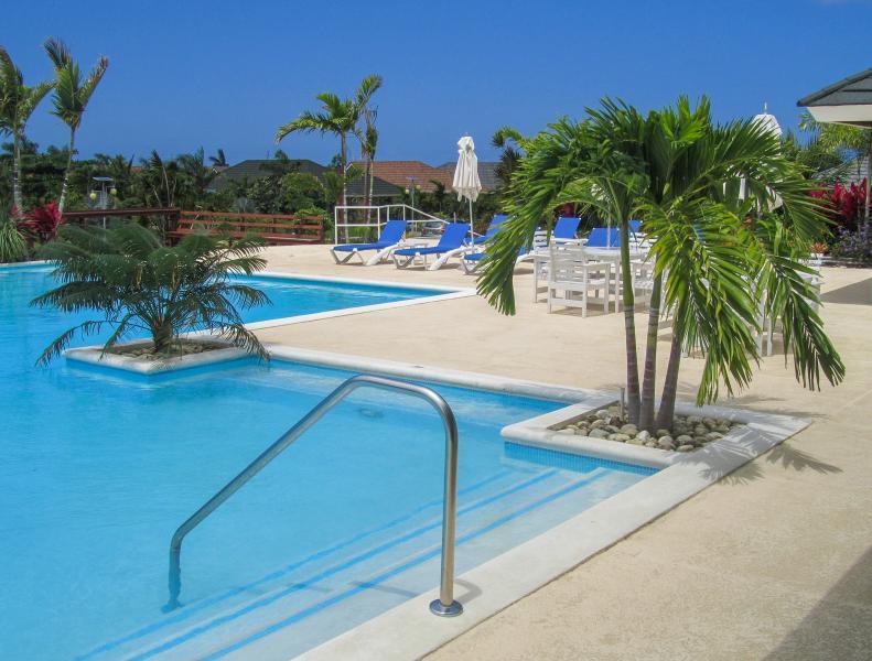 Villa Ocho Rios Under The Palms Exterior foto